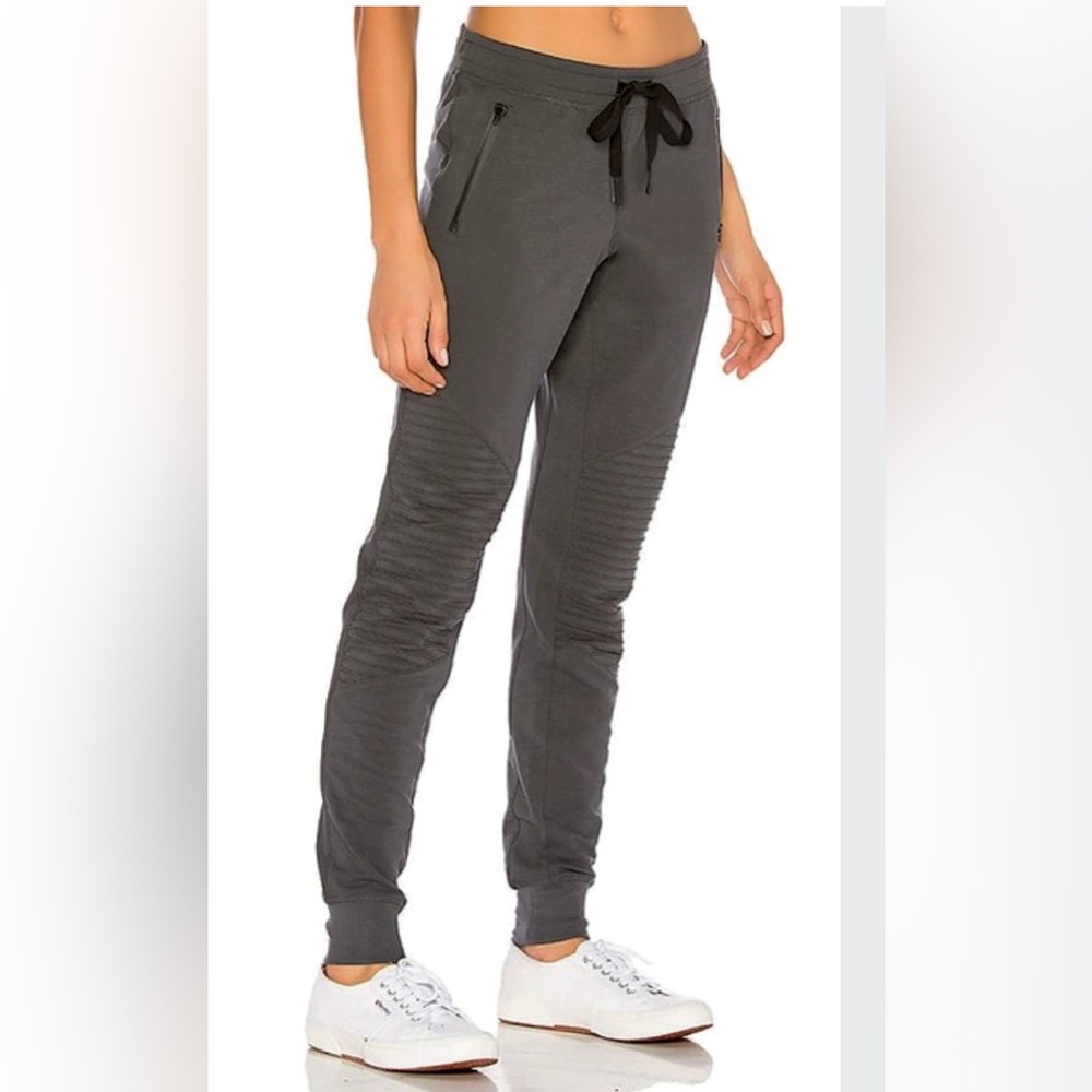 Alo Moto Sweatpants